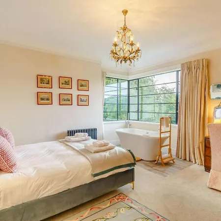 Tatil Evi 6 Bed In Keswick Oc-89309 *