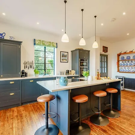 6 Bed In Keswick Oc-89309 *